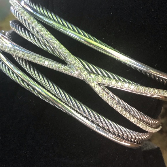 David Yurman Jewelry - David Yurman Crossover Diamond bracelet